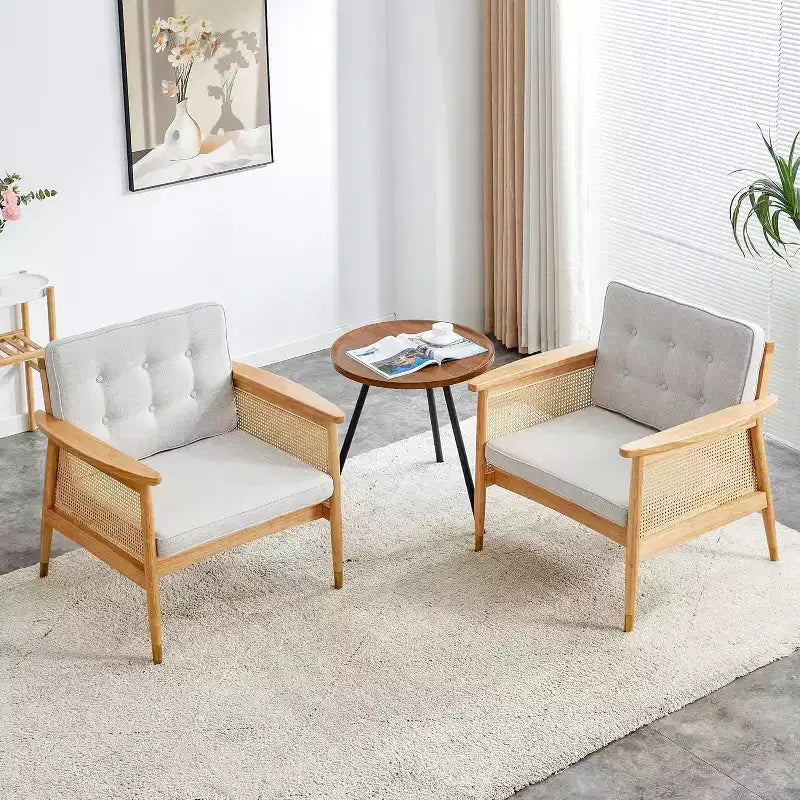 Fauteuil d'appoint avec structure en rotin et assise rembourrée